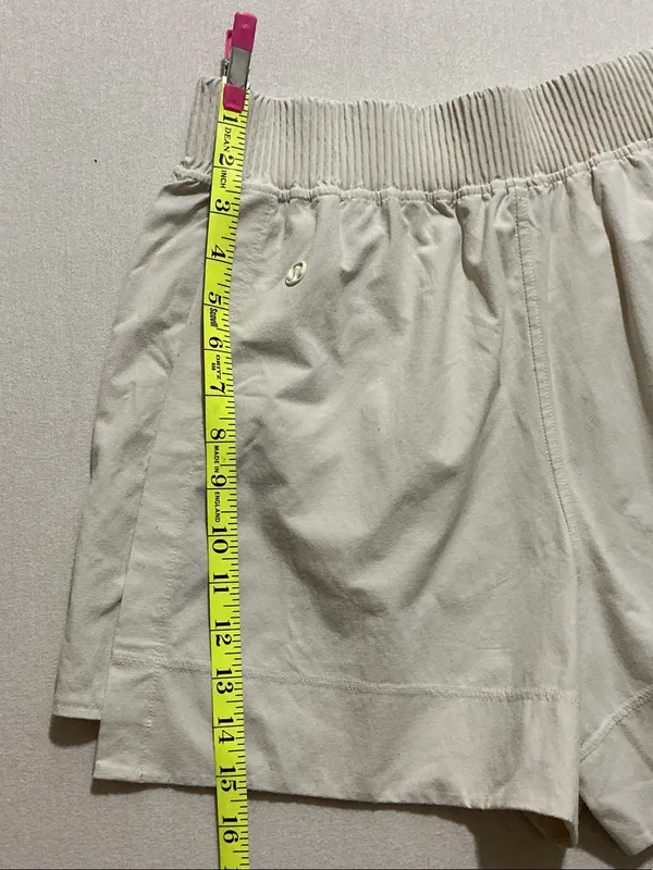 lululemon athletica Cream Ribbed-Waist Athletic Shorts - Image 9