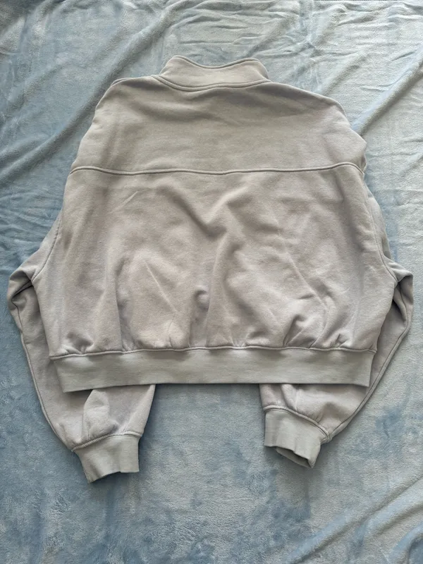 Divided Quarter-Zip Cropped - Image 3