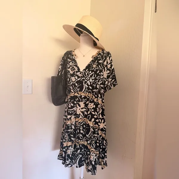 Anthropologie Black Floral Mini Dress with Beige Trim - Image 9