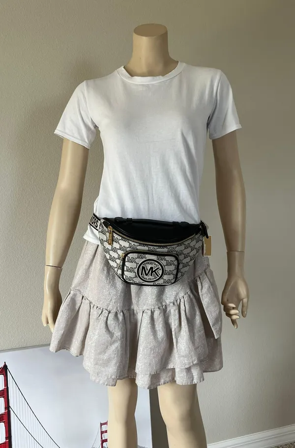 Michael Kors Belt Bag - Image 7