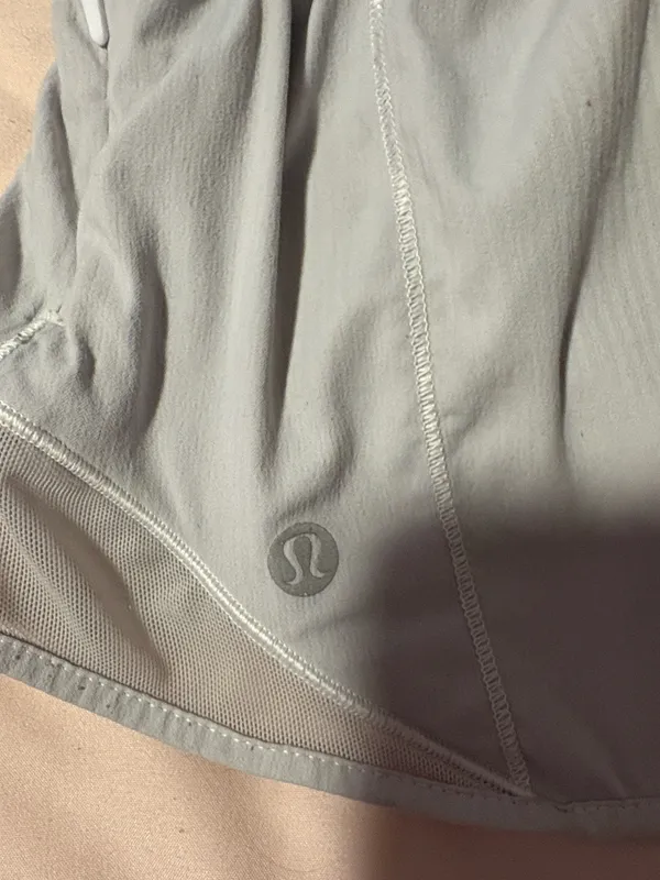 Lululemon Shorts Hotty Hot White - Image 2