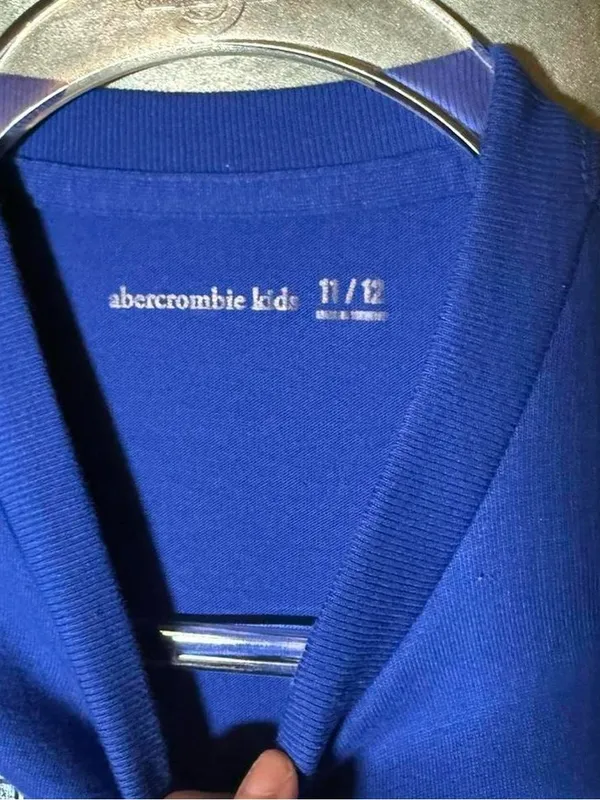 Vintage Ambercrombie baby tee - Image 4