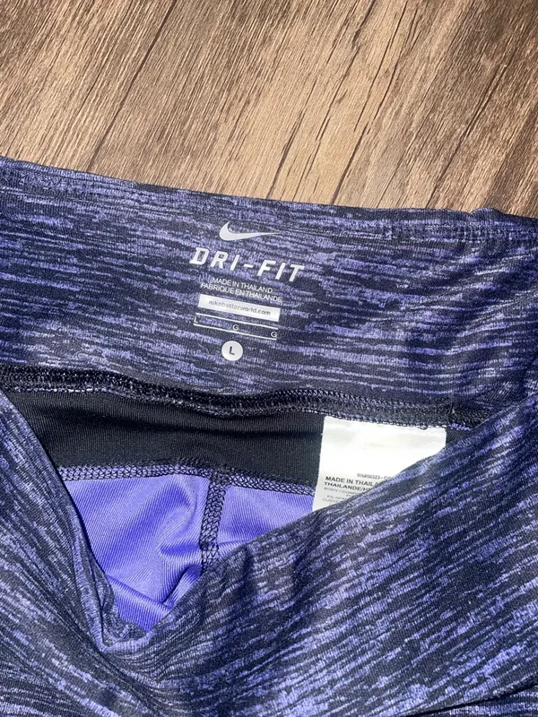 Nike Dri-FIT Blue Athletic Leggings - Image 4