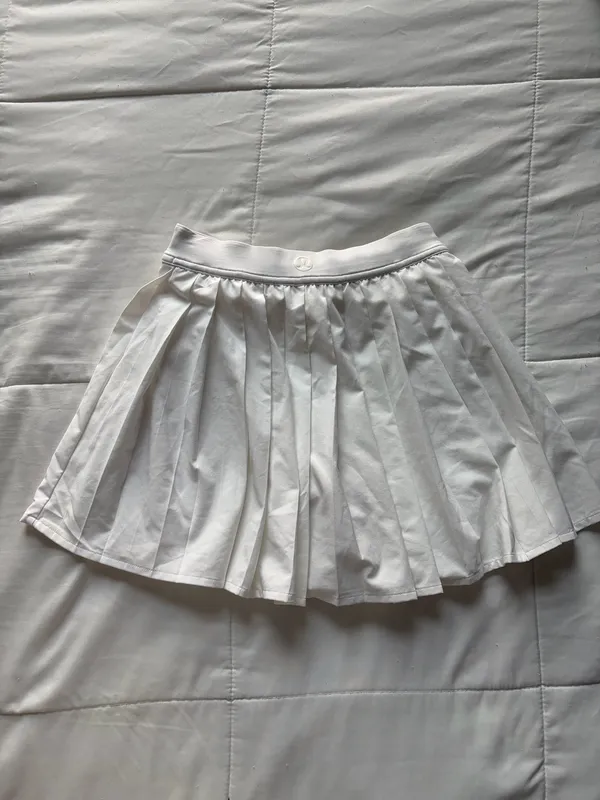 Lululemon Skirt White - Image 2