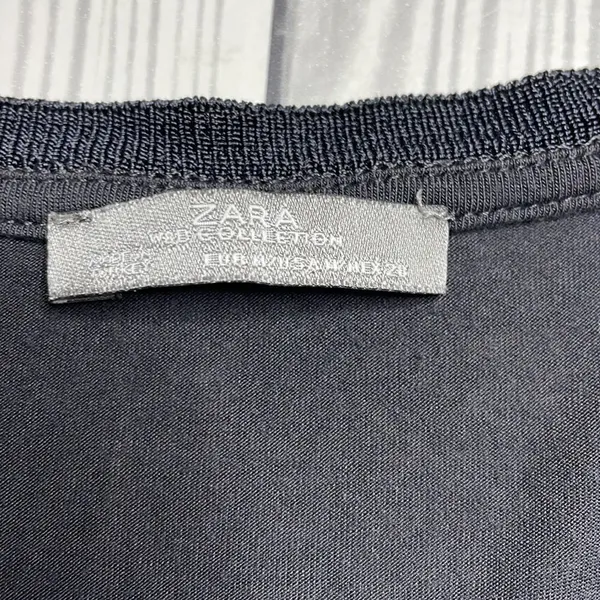 Zara charcoal Gray Scoop Neck Tank Medium - Image 2
