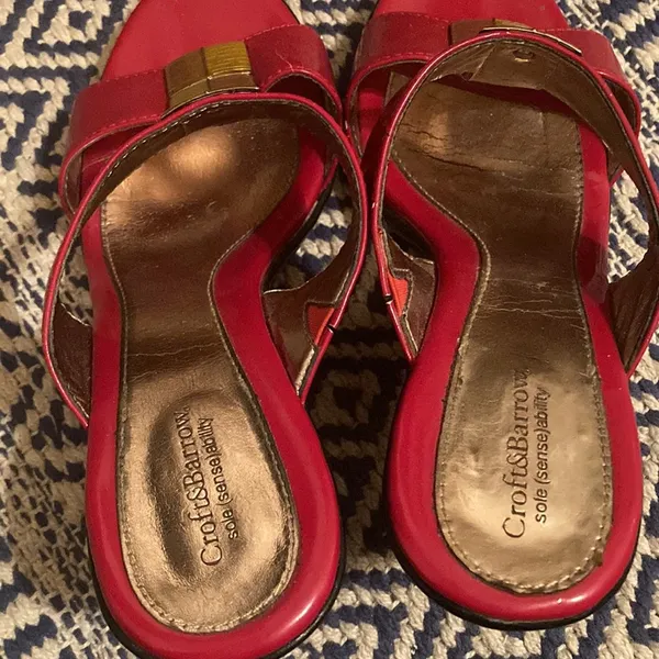 Little Red Heels - Image 5