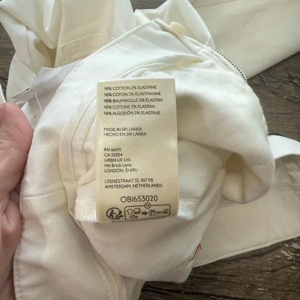 Anthropologie Maeve‎ Ivory White Cropped Pants size 6 NWT - Image 2