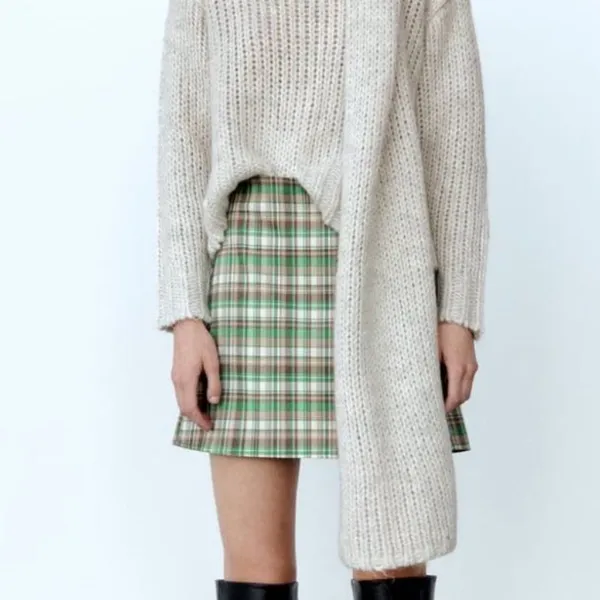 {Zara} Brand New Multicolored Plaid Mini Skirt - Image 2