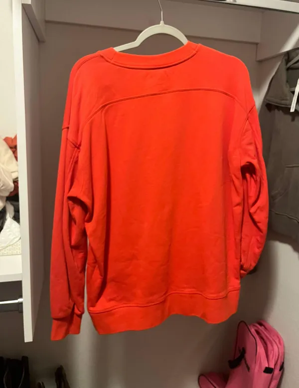 Lululemon Perfectly Oversized Crew - Image 4