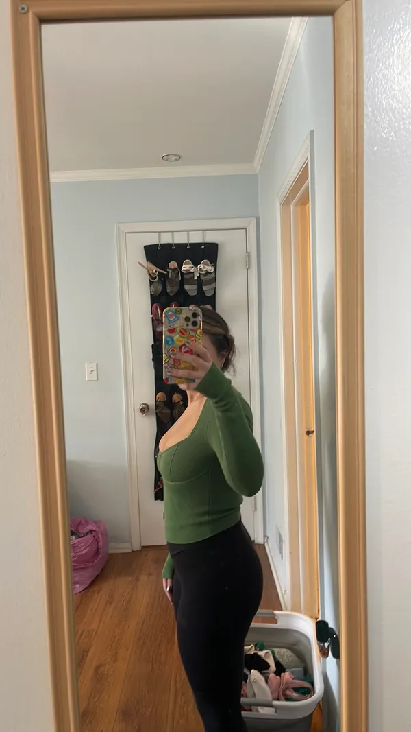 Abercrombie Green Top Long Sleeve - Image 7
