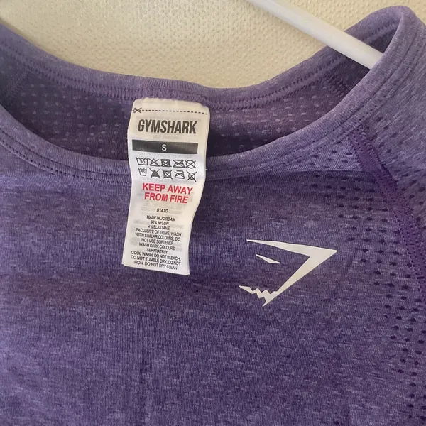 Gymshark Women’s Seamless Long Sleeve Crop Top Purple Size S Thumbholes Workout - Image 7