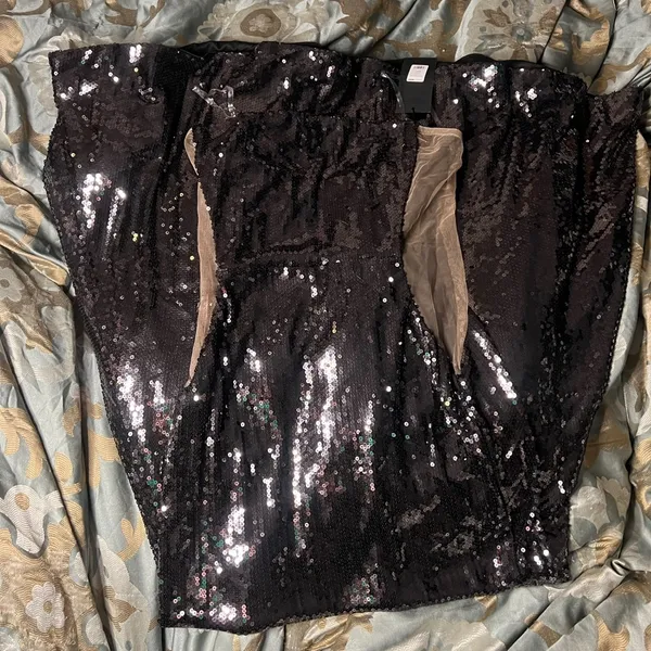 Nova Deluxe LG sequin silk tubeless dress - Image 2