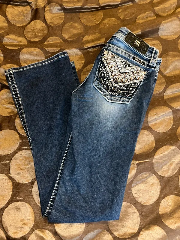 Miss Me Bootcut Size 26 - Image 2