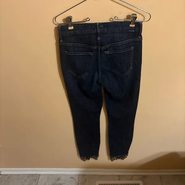 Mother High Waisted Looker Dagger Ankle Fray Jeans in Lacey Clean Sweep - Image 5