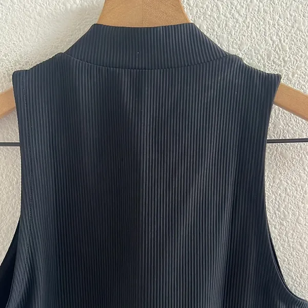 NWT Old Navy Black High Neck RIbbed Tank Powersoft Go-Dry XS - Image 6