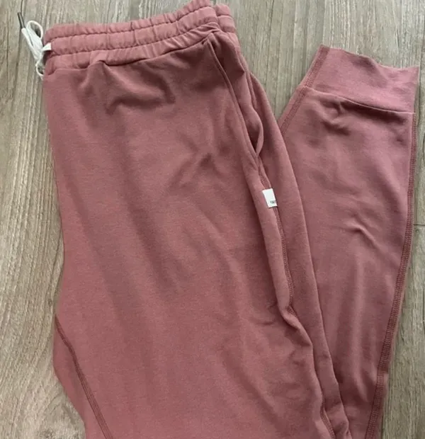 Vuori Joggers - Image 4