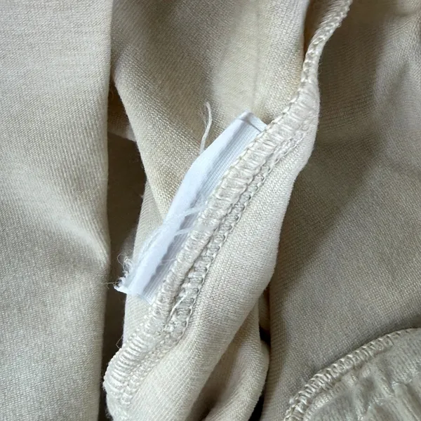 Vuori Women Beige Performance Knit Cargo Jogger Pants Drawstring‎ Waist M - Image 7