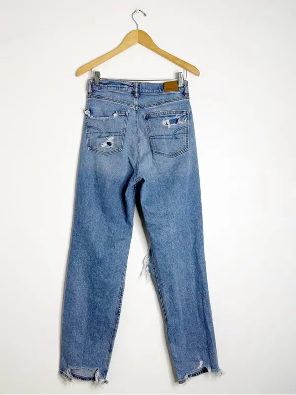 American Eagle Highest Rise Baggy Straight Jeans Distressed 4 Regular - Image 2