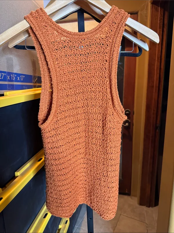Aerie Rust Orange Crochet Knit Sleeveless Sweater Tank Top Boho Festival Medium - Image 6