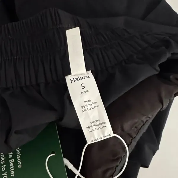 HALARA  Black Cargo Pants NWT - Image 6