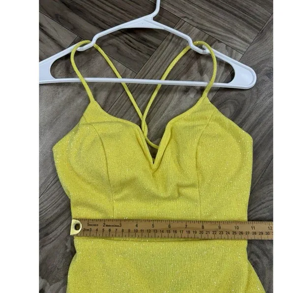 City Triangles Juniors Yellow Spaghetti Strap Formal Body Con Dress 1 - Image 10