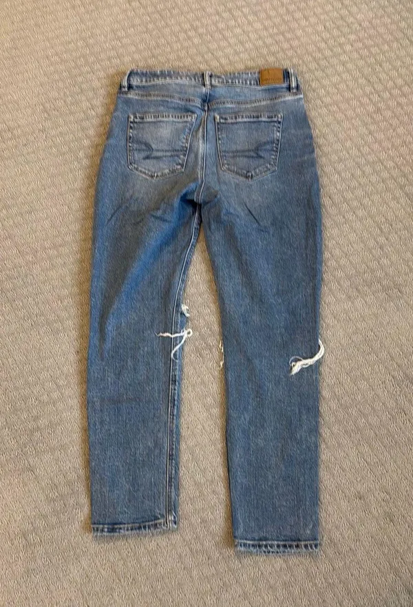 American Eagle Jeans - Image 2