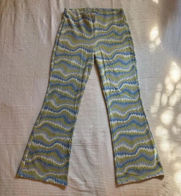 Urban Outfitters Bryn Pull-On Knit Flare Pant - Image 3