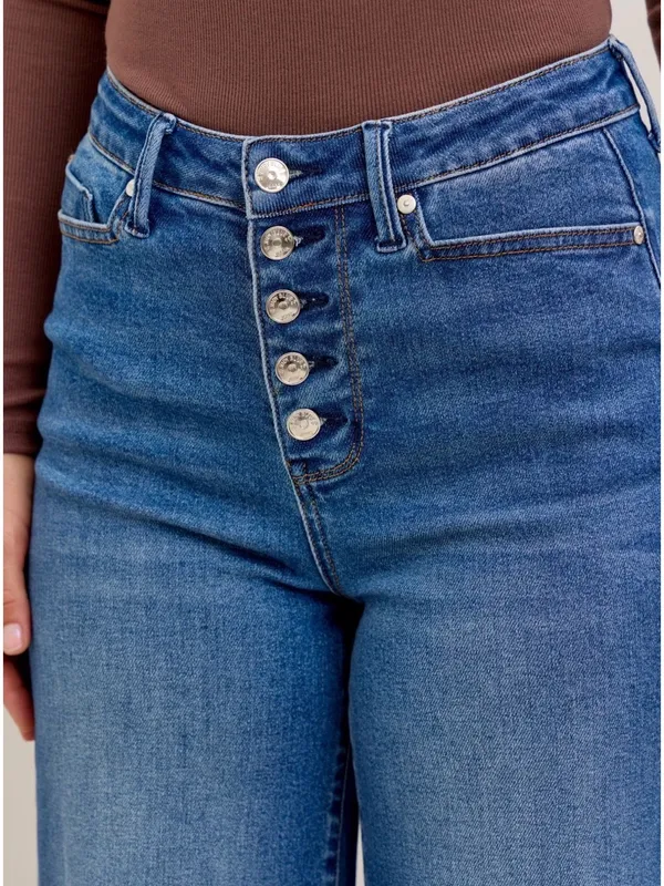 Judy Blue High Rise Exposed Button Fly Wide Leg Raw Hem Jeans Size 11/30 - Image 3