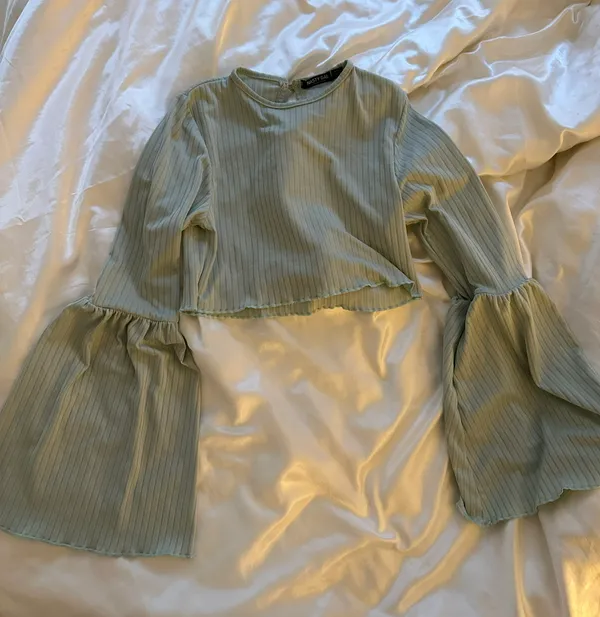 Nasty Gal Flare Sleeve Crop Top - Image 2