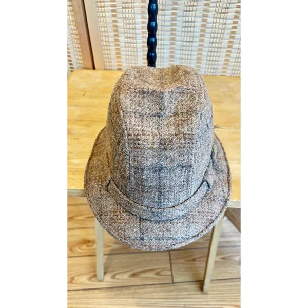 Vintage Stetson Tweed Fedora Hat Cap With Feather Accents Unisex Size 6.5 - Image 4
