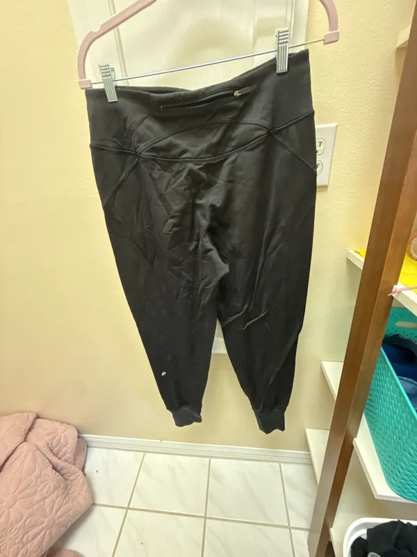 Lululemon Women's High-Rise Running Joggers with Zippered Back Pocket, Size 8 - Image 3