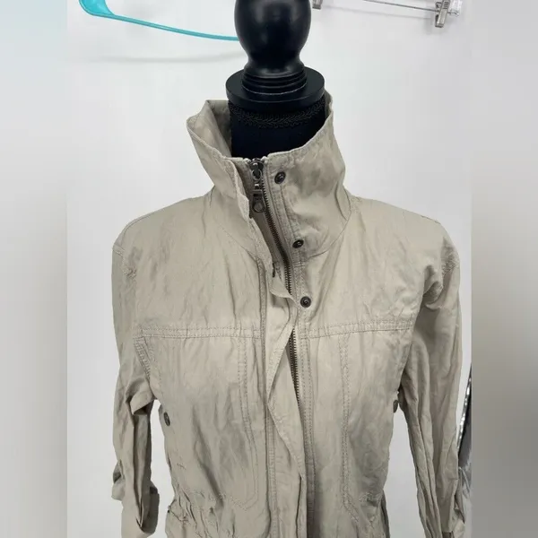 Coldwater Creek classic small beige jacket women's - Image 5