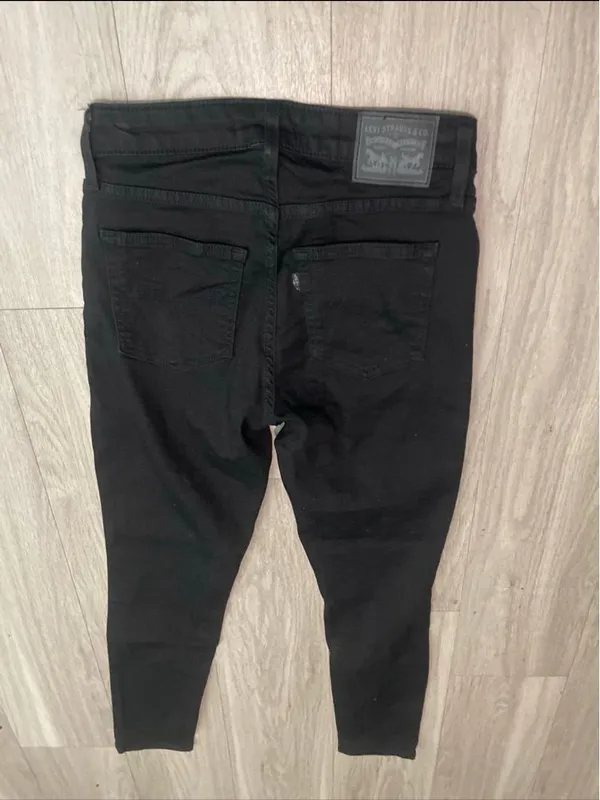 Levi's Black High-Rise Skinny Jeans - Image 3