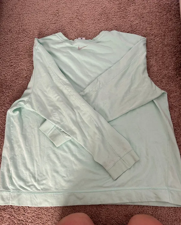 Nike Crew Neck - Image 2