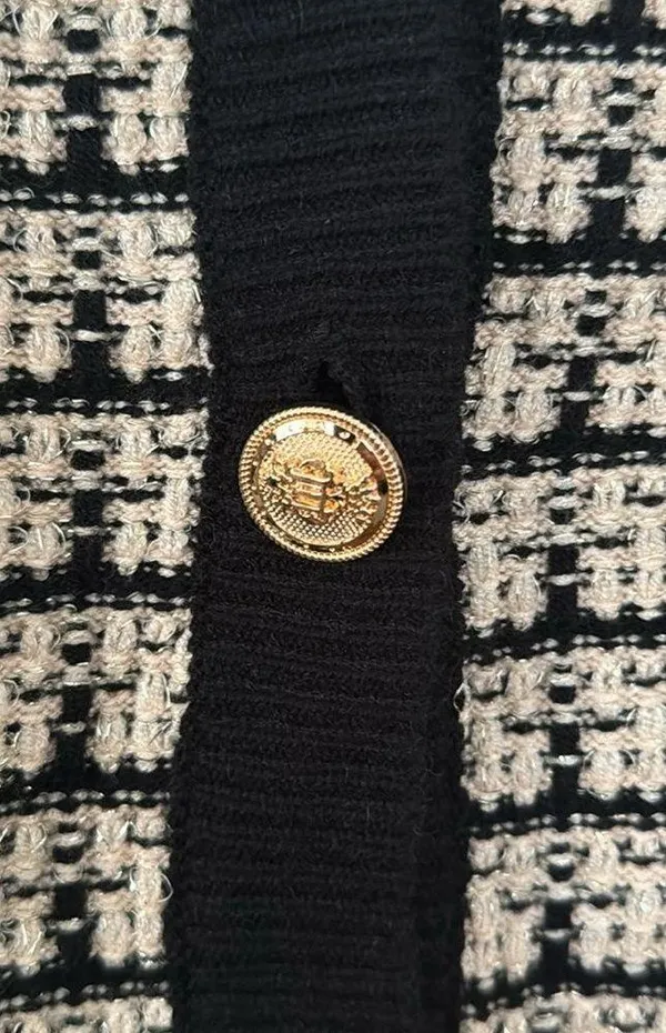 Woodrow cardigan with gold buttons NWOT - Image 4