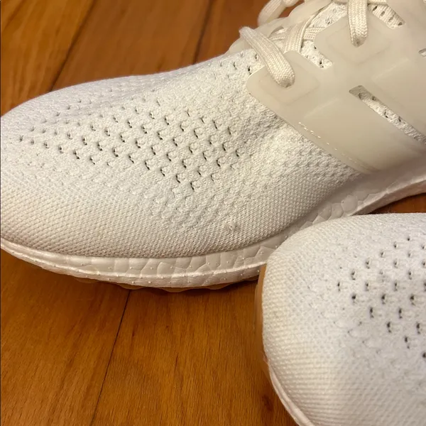 NWOT Adidas White Ultraboost Sneakers - Image 10