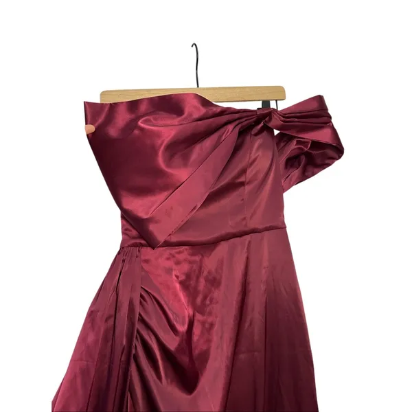 Moda Glam Vienna Statement Bow Gown With Sash‎ Merlot Size 6 Prom Wedding Guest - Image 13