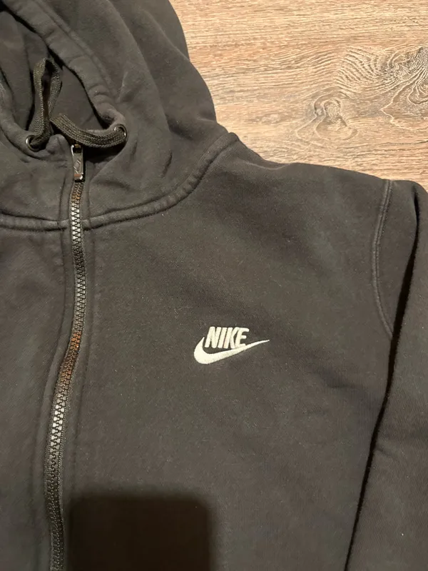 Nike Full-Zip Hoodie - Image 3