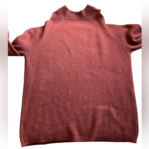 NAKEDCASHMERE Cold Shoulder Rust Brown Cashmere Sweater - Size Small - Image 7