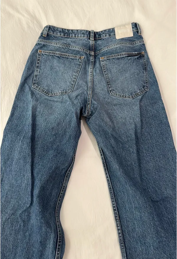 ZARA Straight High-Rise - Image 4
