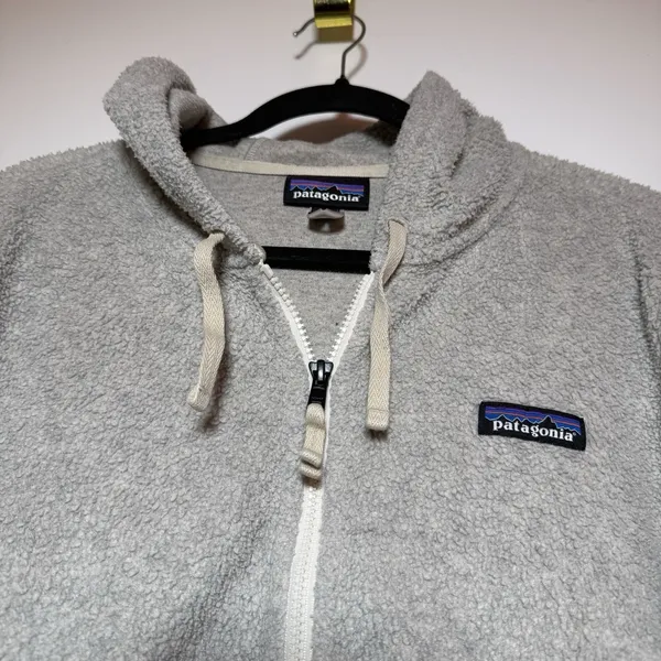 Patagonia Hoodie Womens Large Navy Beige Shearling Hoody Pile Fleece Full Zip - Image 2