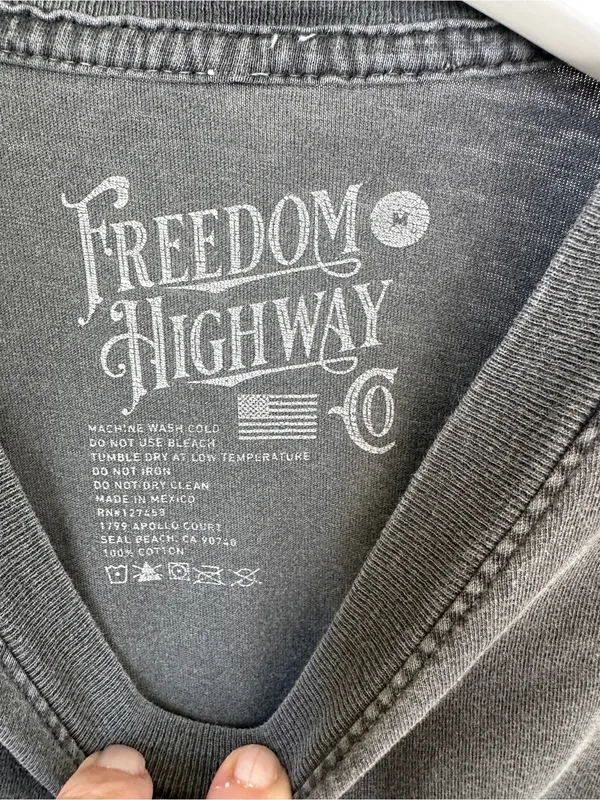 Freedom Highway Rolling Thunder Motorcycles Faded Graphic Tee - Dark Grey Size M - Image 7