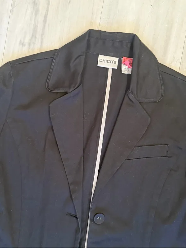 Chico's Women's Black Two-Button Tailored Blazer - Image 4
