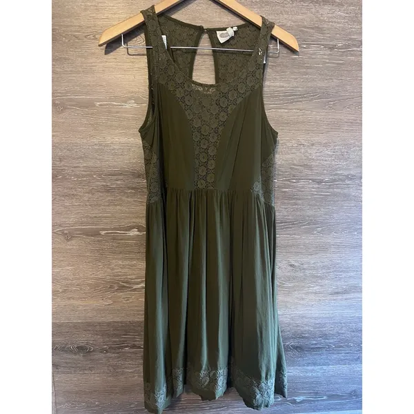Anthropologie Lilka Dress Olive Green Rayon & Lace Sleeveless Open Back Sz S - Image 4