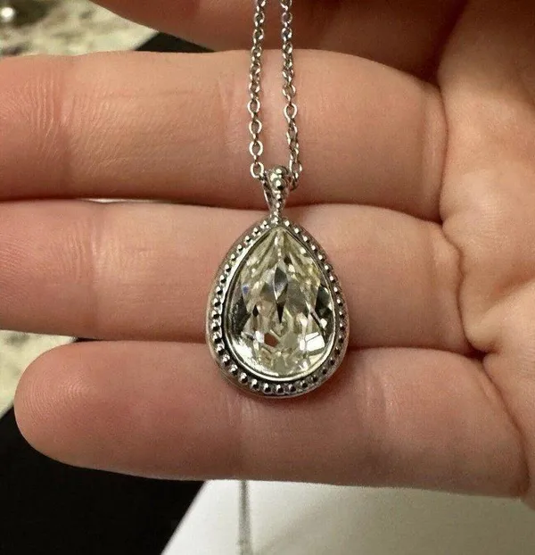 Swarovski (Swan Signed) Crystal Teardrop Silver Tone Necklace - Image 7