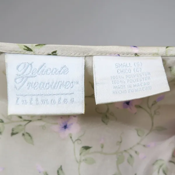 Vintage Delicate Treasures Intimates Lingerie Nightgown - Image 4