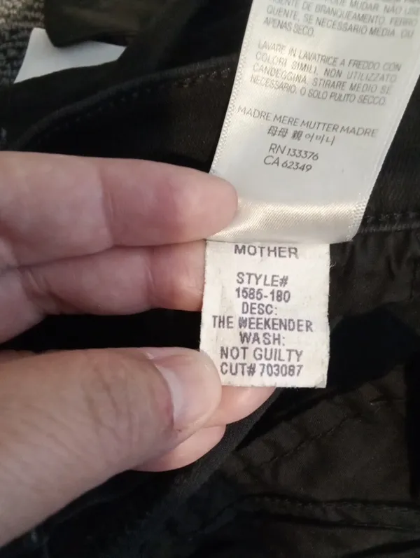 MOTHER The Weekender Mid Rise Flare Jeans Not Guilty Wash Womens 28 - Image 7