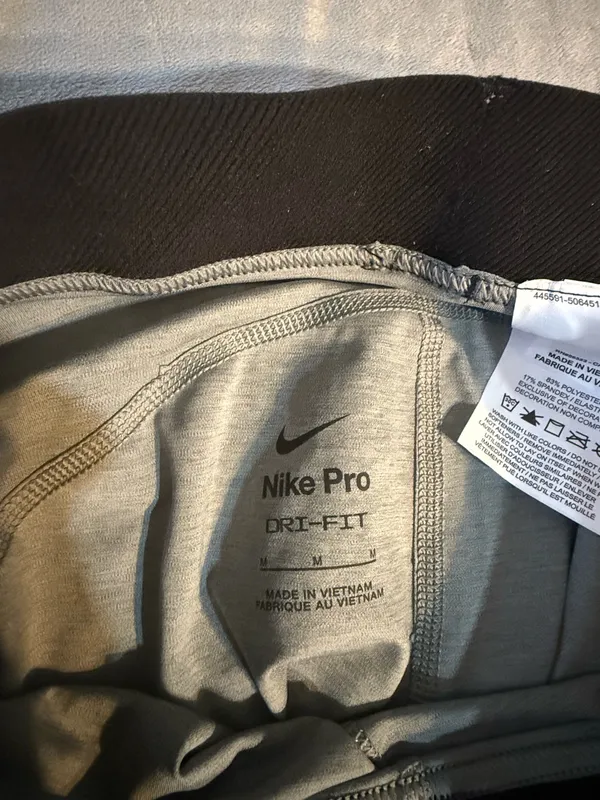 Nike Pro Shorts Spandex Dri-Fit - Image 4