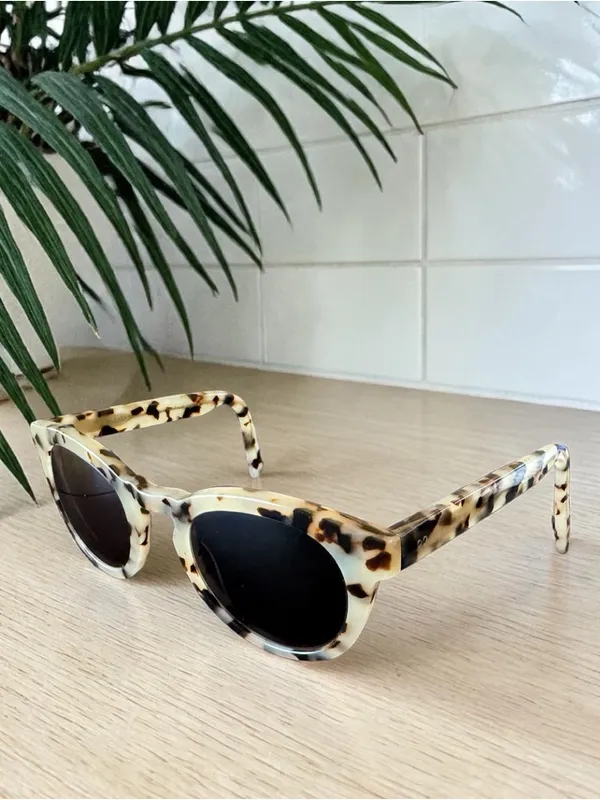Ace & Tate Byron Large Space Oddity Tortoiseshell Eyeglass Frames 48□22 140 RX - Image 3