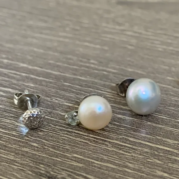 925 Sterling Cultured Pearl Single Stud Set Gorjana Carmel Hammered Gray Cream - Image 13